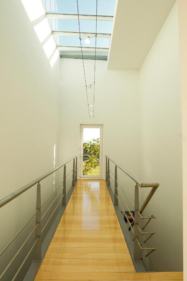 Edles Apartment In Architektenvilla Mit Grossem Pool, Sauna, Dachterrasse Und Malerischem Garten Pataias Exterior photo